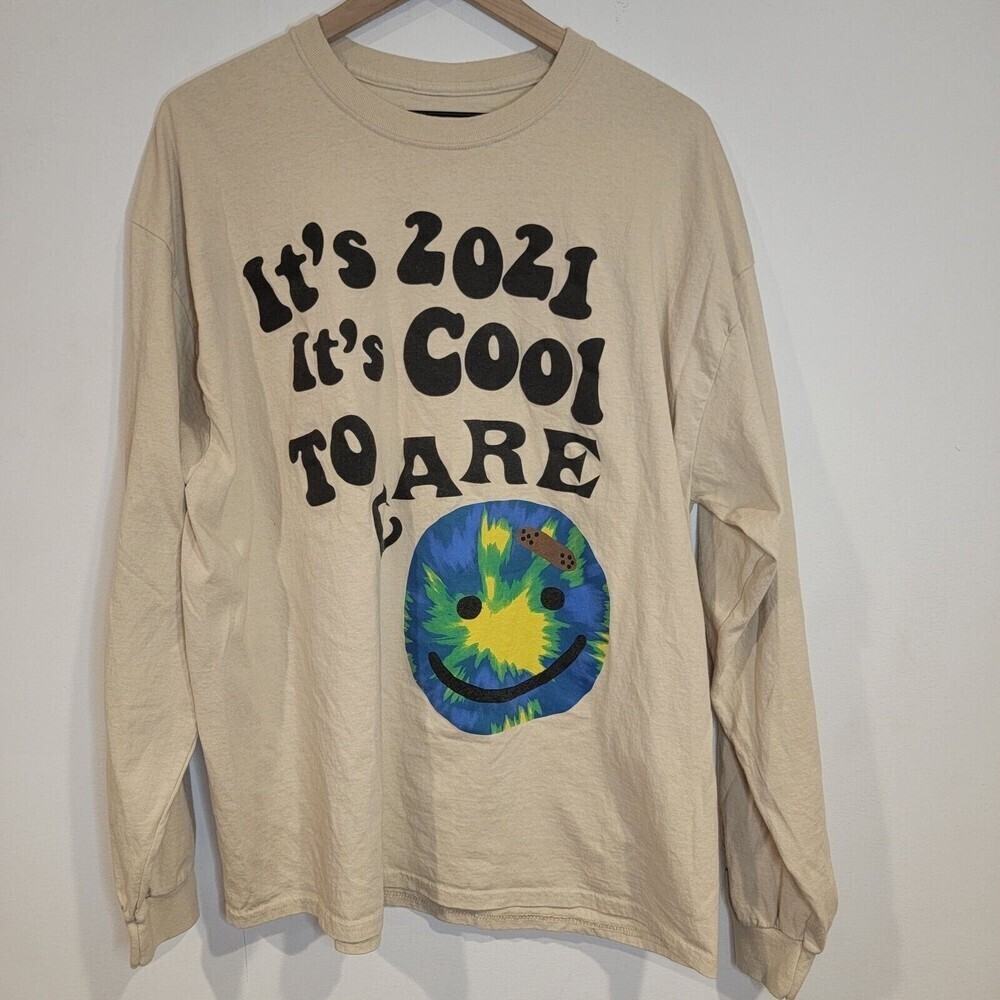 Lonely Ghost Cool To Care Club T Shirt LS XXL Beige Graphic Print Smiley Face